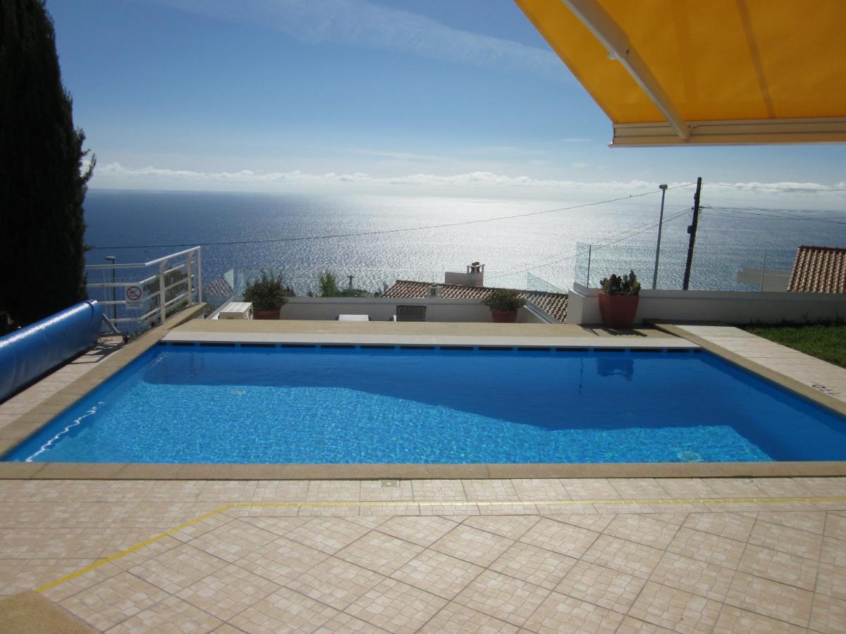 Villa Hansen In Garajau - Cristo Rei Caniço Buitenkant foto