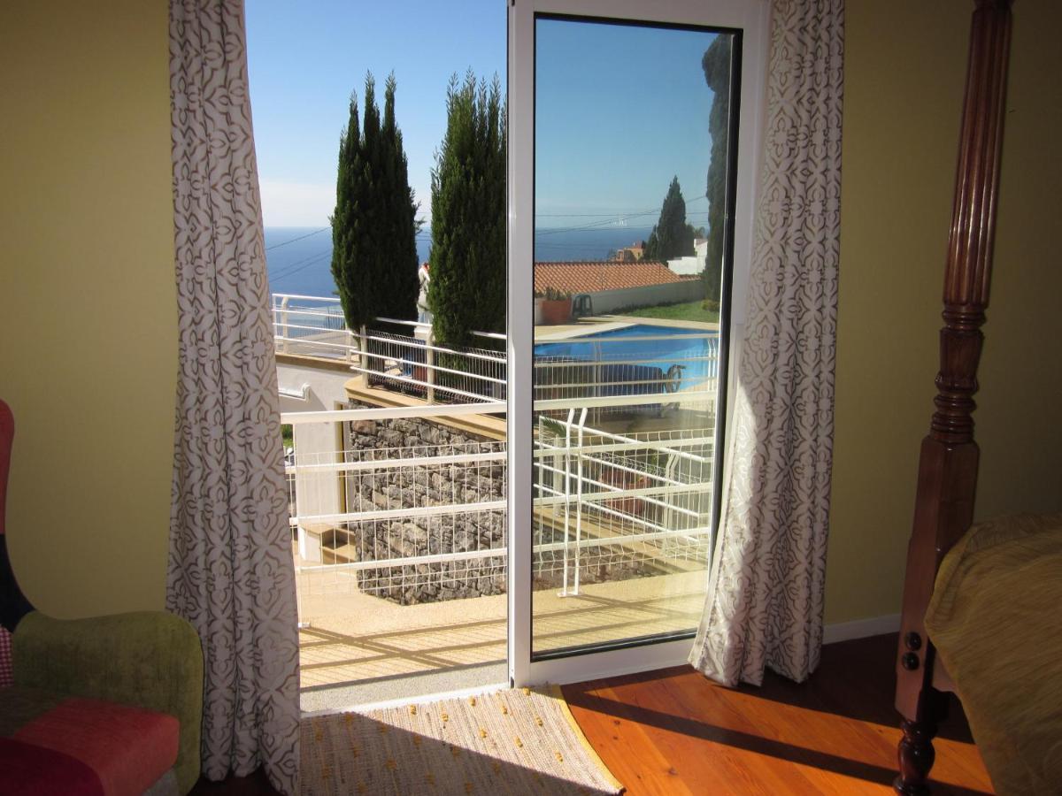 Villa Hansen In Garajau - Cristo Rei Caniço Buitenkant foto